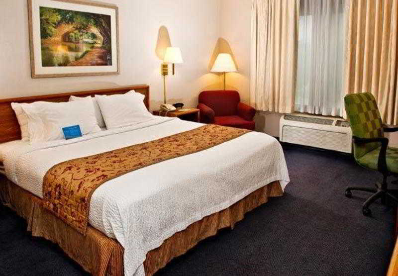 Fairfield Inn Boise Airport Room photo